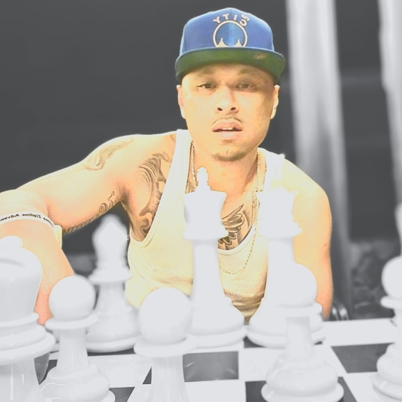 Meet your Posher, Jay - Picture 1 of 5